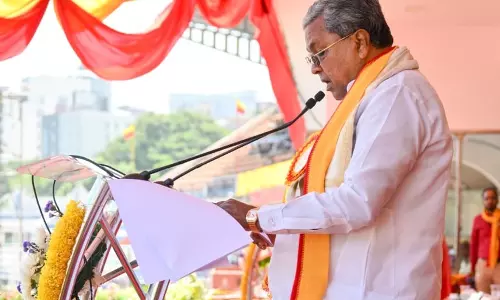 Karnataka के CM ने केंद्र से मातृभाषा में शिक्षा के लिए कानून बनाने की मांग की