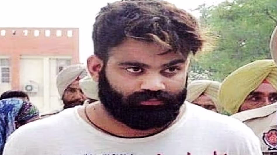 बटाला हत्याकांड में गैंगस्टर जग्गू भगवानपुरिया को Assam जेल से पंजाब लाया गया