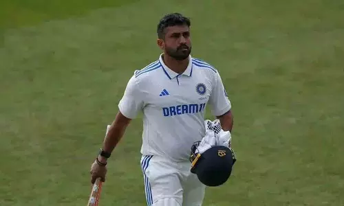 Nazar वापसी पर.. नायर शतकों से उत्साहित हो रहे हैं..! Nazar वापसी पर.. नायर शतकों से उत्साहित हो रहे हैं..!