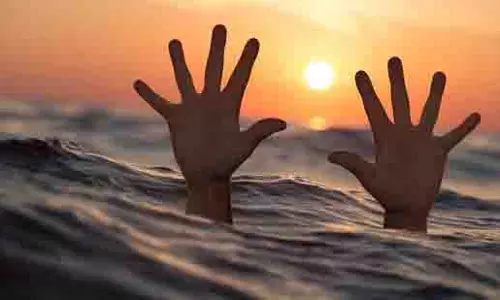 ट्यूशन छोड़ने पर 8 और 6 साल के दो भाई बेंगलुरु की झील में डूबे