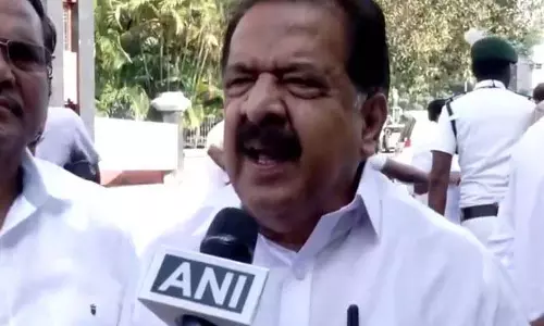 केरल को ‘अत्यधिक गरीबी मुक्त’ घोषित करना चुनावी नौटंकी: कांग्रेस नेता रमेश चेन्निथला केरल को ‘अत्यधिक गरीबी मुक्त’ घोषित करना चुनावी नौटंकी: कांग्रेस नेता रमेश चेन्निथला