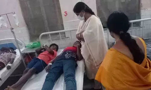 छात्रावास में विषाक्त भोजन के मामले में मानवाधिकार आयोग गंभीर छात्रावास में विषाक्त भोजन के मामले में मानवाधिकार आयोग गंभीर
