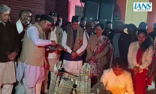 बीजेपी सांसद अनिल बलूनी ने रामलीला मैदान में मनाया पारंपरिक उत्सव
