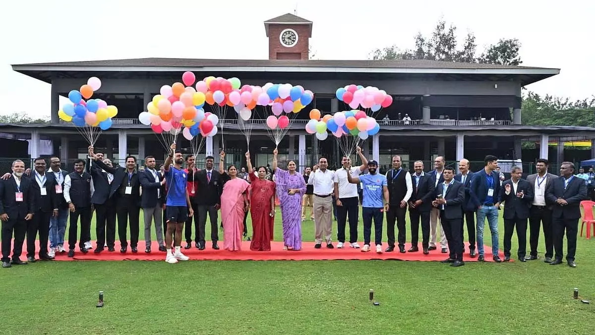 बारिश के कारण नासिक में महाराष्ट्र-सौराष्ट्र रणजी ट्रॉफी मैच का पहला दिन धुल गया बारिश के कारण नासिक में महाराष्ट्र-सौराष्ट्र रणजी ट्रॉफी मैच का पहला दिन धुल गया