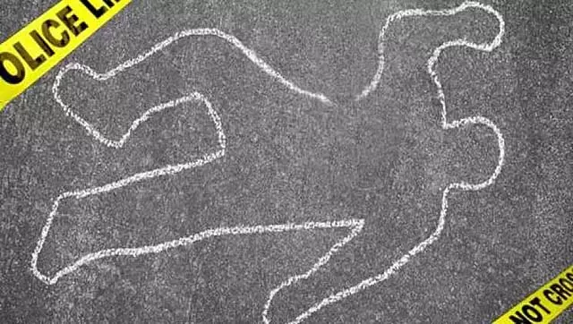 Mysuru : मां ने अपनी नाबालिग बेटी का गला काटकर खुदकुशी कर ली Mysuru : मां ने अपनी नाबालिग बेटी का गला काटकर खुदकुशी कर ली