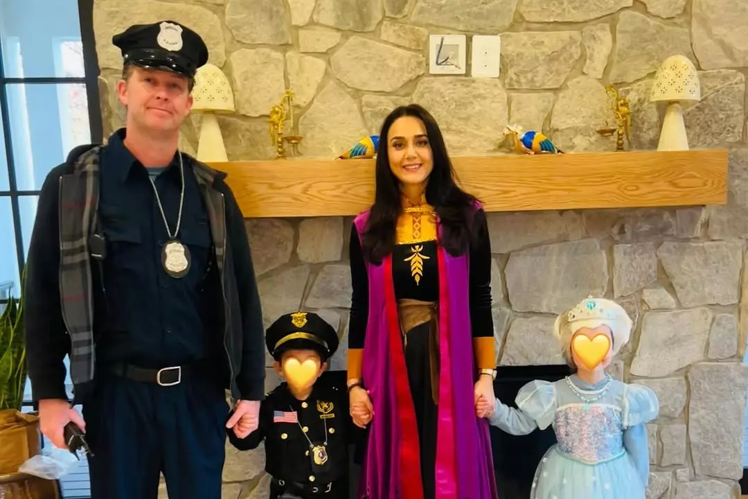 Preity Zinta का हैलोवीन मेरे बच्चों के चेहरों पर खुशी के बारे में था Preity Zinta का हैलोवीन मेरे बच्चों के चेहरों पर खुशी के बारे में था