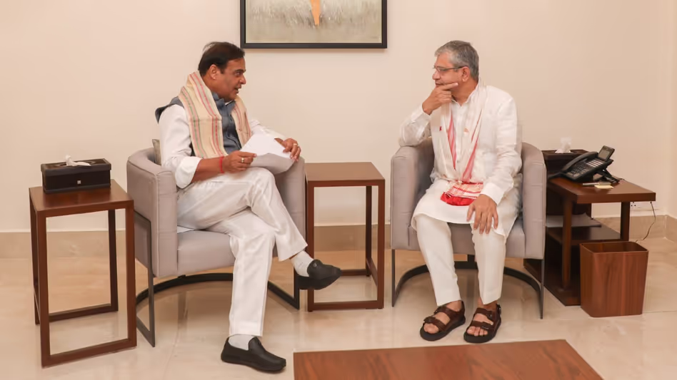Assam के मुख्यमंत्री और रेल मंत्री ने उमरंगसो से होजाई के लंका तक नई रेल लाइन को मंजूरी दी Assam के मुख्यमंत्री और रेल मंत्री ने उमरंगसो से होजाई के लंका तक नई रेल लाइन को मंजूरी दी