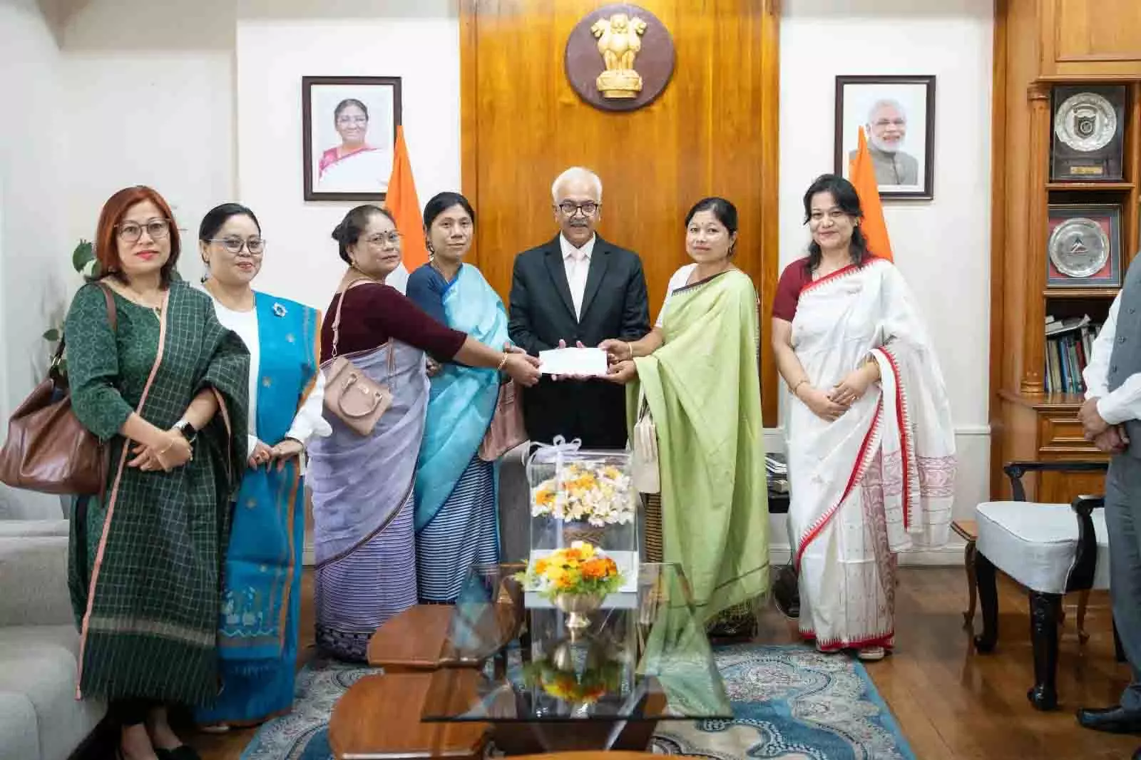 Manipur राहत शिविरों में शिशुओं के लिए पौष्टिक आहार Manipur राहत शिविरों में शिशुओं के लिए पौष्टिक आहार