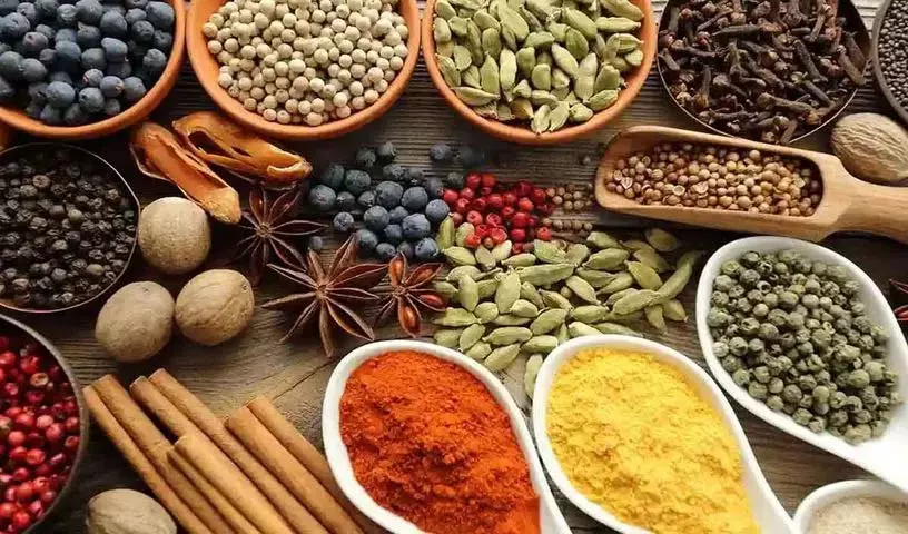 इन मसालों का सेवन अक्सर करें.. आपके शरीर की रोग प्रतिरोधक क्षमता कभी कम नहीं होगी..! इन मसालों का सेवन अक्सर करें.. आपके शरीर की रोग प्रतिरोधक क्षमता कभी कम नहीं होगी..!