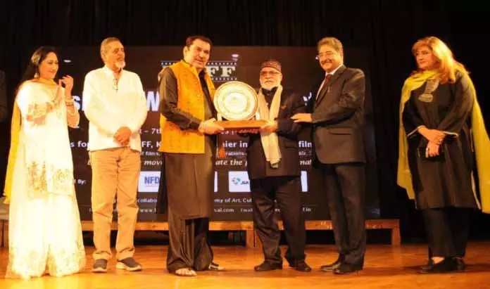 टैगोर हॉल में KWFF का शुभारंभ टैगोर हॉल में KWFF का शुभारंभ