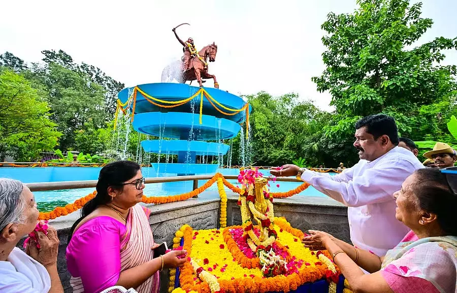 Karnataka : कित्तूर रानी चेन्नम्मा जयंती कल Karnataka : कित्तूर रानी चेन्नम्मा जयंती कल