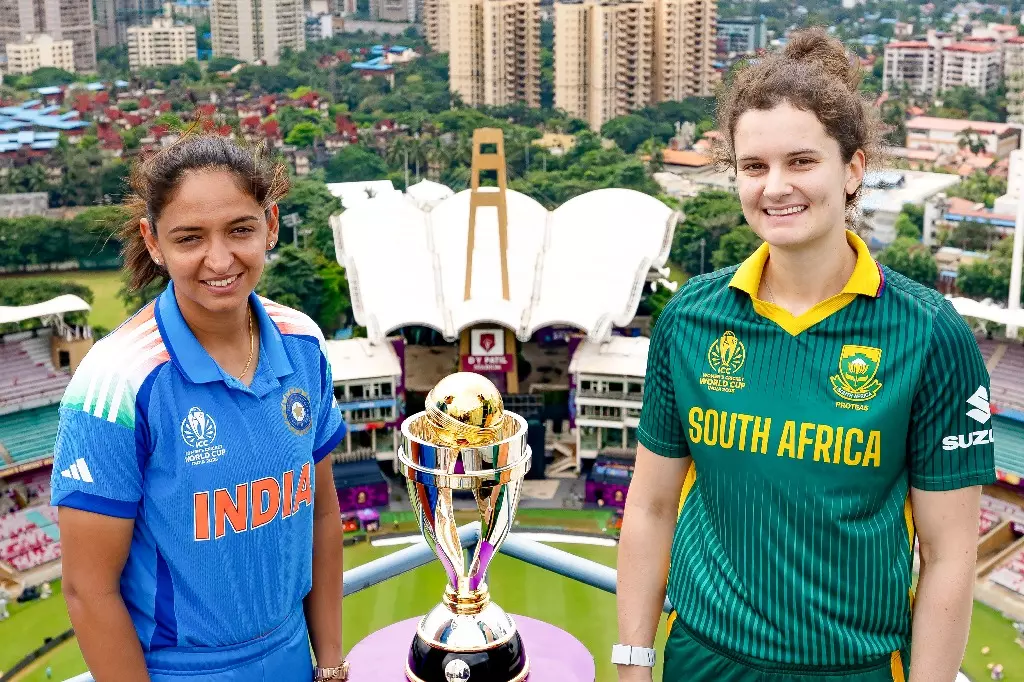 Womens WC: दक्षिण अफ्रीका ने भारत को पहले बल्लेबाज़ी का न्योता दिया Womens WC: दक्षिण अफ्रीका ने भारत को पहले बल्लेबाज़ी का न्योता दिया