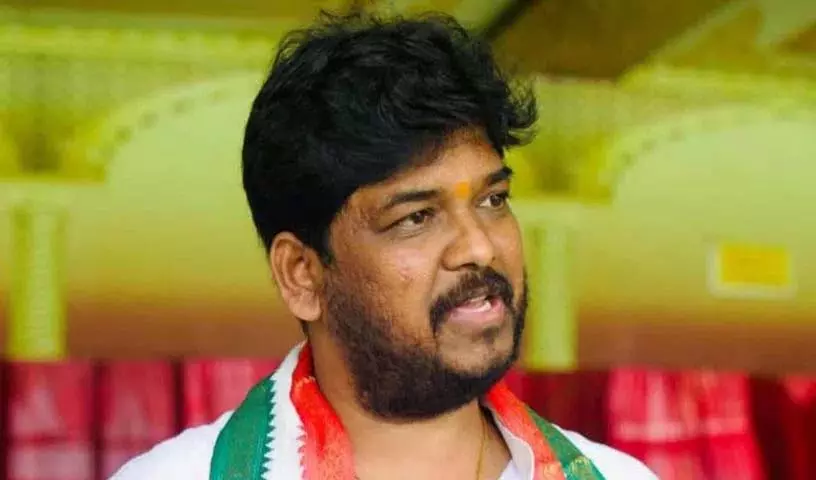 कांग्रेस प्रत्याशी Naveen Yadav के खिलाफ मामला दर्ज कांग्रेस प्रत्याशी Naveen Yadav के खिलाफ मामला दर्ज