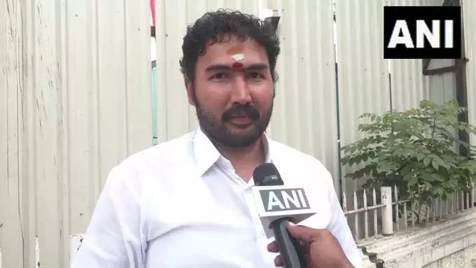 तमिलनाडु में SIR पर सियासी संग्राम: पूर्व AIADMK सांसद जयवर्धन बोले तमिलनाडु में SIR पर सियासी संग्राम: पूर्व AIADMK सांसद जयवर्धन बोले