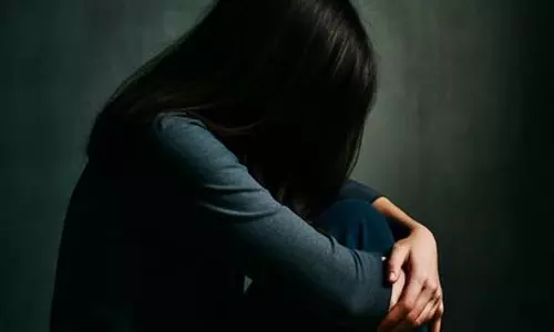 होम ट्यूटर के घर पर छात्रा का यौन उत्पीड़न, दो स्टूडेंट्स गिरफ्तार होम ट्यूटर के घर पर छात्रा का यौन उत्पीड़न, दो स्टूडेंट्स गिरफ्तार