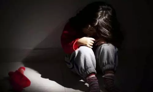 Bhopal : क्लास 6 की लड़की का रिश्तेदार ने रेप किया, आरोपी फरार