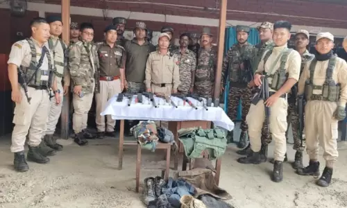 Manipur पुलिस ने केसीपी कैडर को गिरफ्तार किया, हथियार और गोला-बारूद बरामद