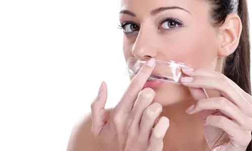 Beauty Tips : चेहरे के अनचाहे बाल हटाने के घरेलू उपाय Beauty Tips : चेहरे के अनचाहे बाल हटाने के घरेलू उपाय