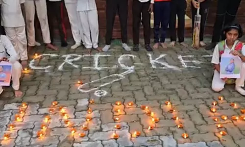 महिला विश्व कप फाइनल: भारत की जीत के लिए देशभर में दुआएं, हनुमान चालीसा पाठ महिला विश्व कप फाइनल: भारत की जीत के लिए देशभर में दुआएं, हनुमान चालीसा पाठ