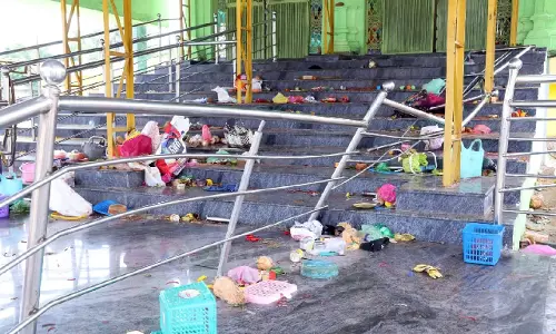 Rahul Gandhi ने आंध्र मंदिर भगदड़ में हुई मौतों पर दुख व्यक्त किया Rahul Gandhi ने आंध्र मंदिर भगदड़ में हुई मौतों पर दुख व्यक्त किया
