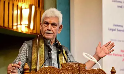 एलजी: J&K  में निवेश करना राष्ट्रीय जिम्मेदारी, केवल व्यापार नहीं