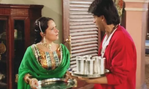 Himani Shivpuri को तब हैरानी हुई जब शाहरुख खान ने बताया अपना शुरुआती सफर Himani Shivpuri को तब हैरानी हुई जब शाहरुख खान ने बताया अपना शुरुआती सफर