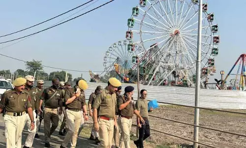 DIG JSK रेंज ने सुरक्षा की समीक्षा की, झिरी मेले से पहले सीमा चौकियों का दौरा किया