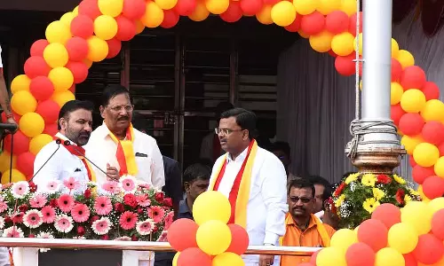 धारवाड़ एकीकरण आंदोलन का स्रोत है: Santosh Lad धारवाड़ एकीकरण आंदोलन का स्रोत है: Santosh Lad