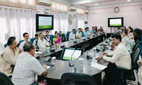 APCB और आरण्यक ने गुवाहाटी में प्रदूषण कम करने वाले स्कूल पहल की शुरुआत की APCB और आरण्यक ने गुवाहाटी में प्रदूषण कम करने वाले स्कूल पहल की शुरुआत की