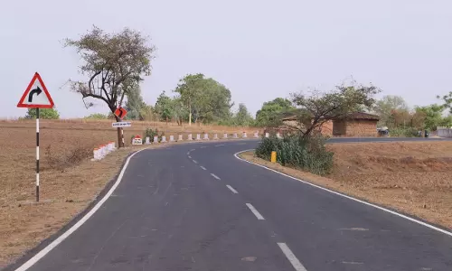 राज्योत्सव पर विशेष लेख, छत्तीसगढ़ में गांव-गांव बिछा सड़कों का जाल राज्योत्सव पर विशेष लेख, छत्तीसगढ़ में गांव-गांव बिछा सड़कों का जाल