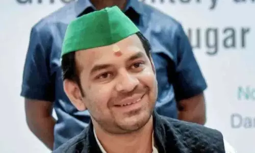 मेरी जान को खतरा, सुरक्षा बढ़ाओ.. Tej Pratap Yadav की सरकारों से गुहार मेरी जान को खतरा, सुरक्षा बढ़ाओ.. Tej Pratap Yadav की सरकारों से गुहार