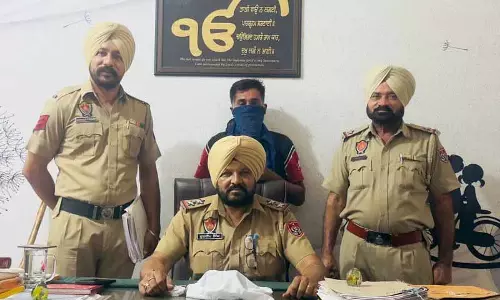 Ludhiana: 72 वर्षीय बुजुर्ग को नशे में धुत बेटे ने ईंटों से बार-बार मारा, मौत Ludhiana: 72 वर्षीय बुजुर्ग को नशे में धुत बेटे ने ईंटों से बार-बार मारा, मौत
