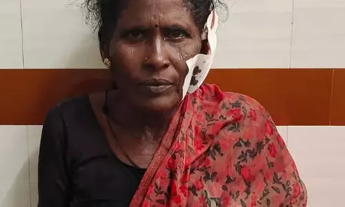 Aurad : भेड़ियों का हमला, चार लोग गंभीर रूप से घायल Aurad : भेड़ियों का हमला, चार लोग गंभीर रूप से घायल