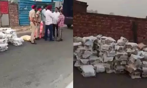 Punjab सरकार ने अखबारों का वितरण रोक दिया है: स्वाति मालीवाल