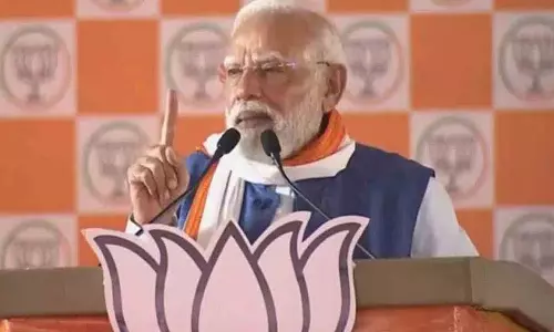 पाकिस्तान में बम फटे तो कांग्रेस परिवार सो नहीं पाएगा: PM Modi पाकिस्तान में बम फटे तो कांग्रेस परिवार सो नहीं पाएगा: PM Modi