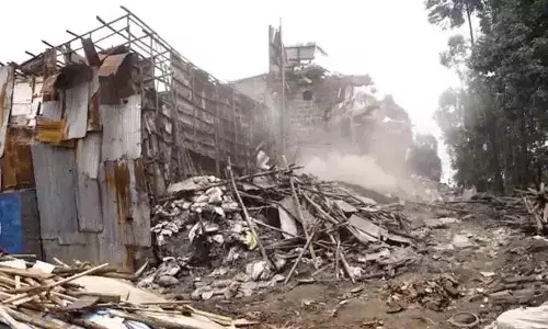 Western Kenya में भारी बारिश और भूस्खलन से 21 लोगों की मौत Western Kenya में भारी बारिश और भूस्खलन से 21 लोगों की मौत