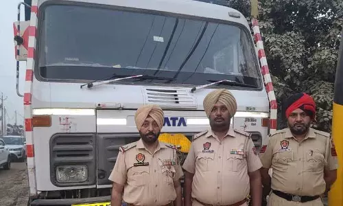 Mohali में अवैध खनन पर कार्रवाई, 4 वाहन जब्त, 2 गिरफ्तार