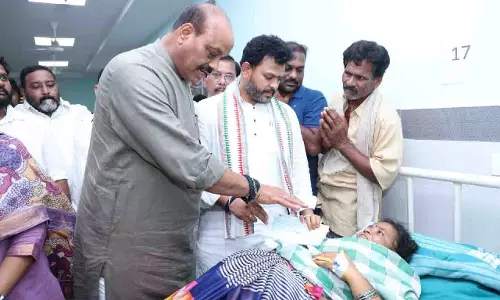 Andhra मंदिर भगदड़: 11 घायलों का अस्पताल में इलाज जारी