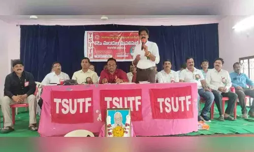 सरकार को शिक्षा और शिक्षक मुद्दों पर ध्यान देना चाहिए: UTF जिला अध्यक्ष शेख रमजान सरकार को शिक्षा और शिक्षक मुद्दों पर ध्यान देना चाहिए: UTF जिला अध्यक्ष शेख रमजान