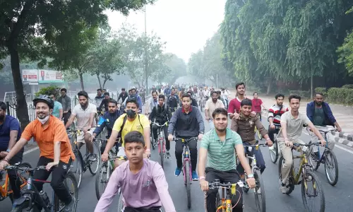 Fit India Sunday: भारत साइकिलिंग से दे रहा स्वच्छ और स्वस्थ भविष्य का संदेश Fit India Sunday: भारत साइकिलिंग से दे रहा स्वच्छ और स्वस्थ भविष्य का संदेश