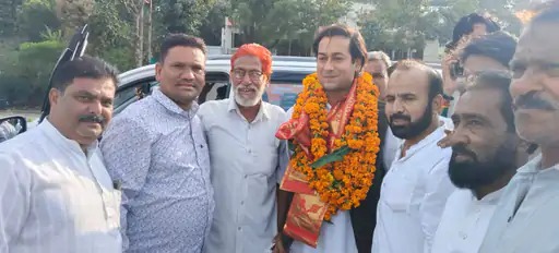 पूर्व मंत्री जय वर्धन सिंह का कांग्रेसियों ने किया गर्मजोशी से स्वागत