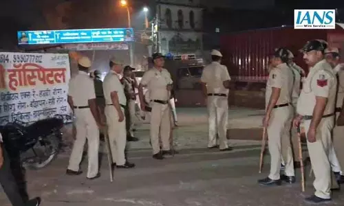 ऑटो ड्राइवर की हत्या, ब्रिजपुरी पुलिया के पास मिला शव ऑटो ड्राइवर की हत्या, ब्रिजपुरी पुलिया के पास मिला शव