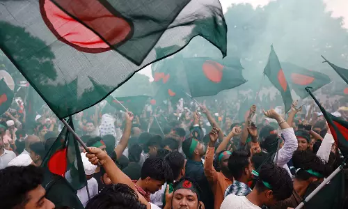 Dhaka ने ज़ाकिर नाइक की संभावित यात्रा पर भारतीय टिप्पणियों पर दिया ध्यान Dhaka ने ज़ाकिर नाइक की संभावित यात्रा पर भारतीय टिप्पणियों पर दिया ध्यान