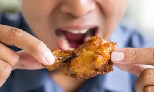 मांसाहारी भोजन के पाचन में कितना समय लगता है और इसे कैसे सुधारें? मांसाहारी भोजन के पाचन में कितना समय लगता है और इसे कैसे सुधारें?