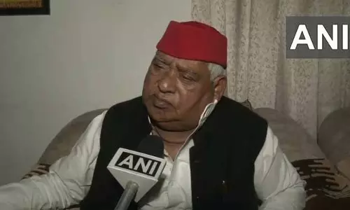 जेडीयू प्रत्याशी की गिरफ्तारी पर बोले सपा सांसद अवधेश प्रसाद जेडीयू प्रत्याशी की गिरफ्तारी पर बोले सपा सांसद अवधेश प्रसाद