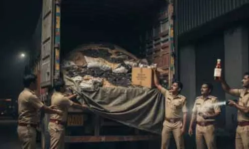 नागालैंड से रांची पहुंची नशे की खेप, मुंबई का ड्राइवर गिरफ्तार नागालैंड से रांची पहुंची नशे की खेप, मुंबई का ड्राइवर गिरफ्तार
