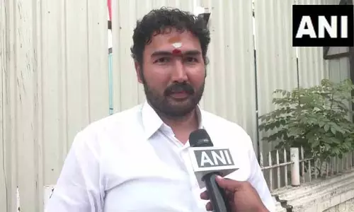 तमिलनाडु में SIR पर सियासी संग्राम: पूर्व AIADMK सांसद जयवर्धन बोले तमिलनाडु में SIR पर सियासी संग्राम: पूर्व AIADMK सांसद जयवर्धन बोले