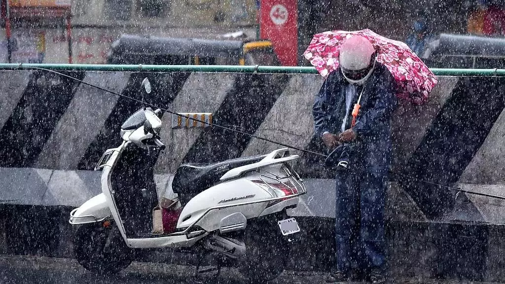 Tamil Nadu में 8 नवंबर तक बारिश की संभावना है Tamil Nadu में 8 नवंबर तक बारिश की संभावना है