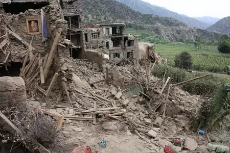 Earthquake: अफगानिस्तान में 6.3 की तीव्रता से भूकंप के तेज झटके, 7 की मौत और 100 से ज्यादा घायल Earthquake: अफगानिस्तान में 6.3 की तीव्रता से भूकंप के तेज झटके, 7 की मौत और 100 से ज्यादा घायल