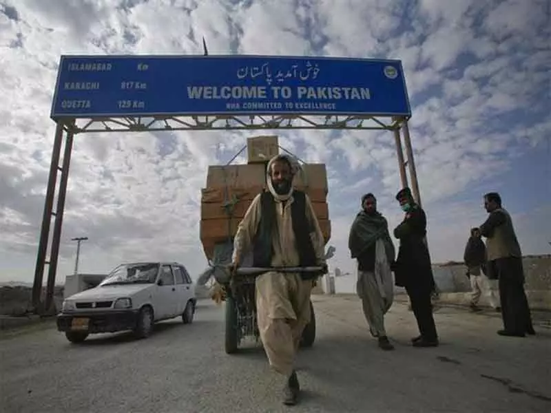 Afghanistan के संबंध में पाकिस्तान की सुरक्षा नीतियों पर पूर्ण सहमति: के. आसिफ Afghanistan के संबंध में पाकिस्तान की सुरक्षा नीतियों पर पूर्ण सहमति: के. आसिफ